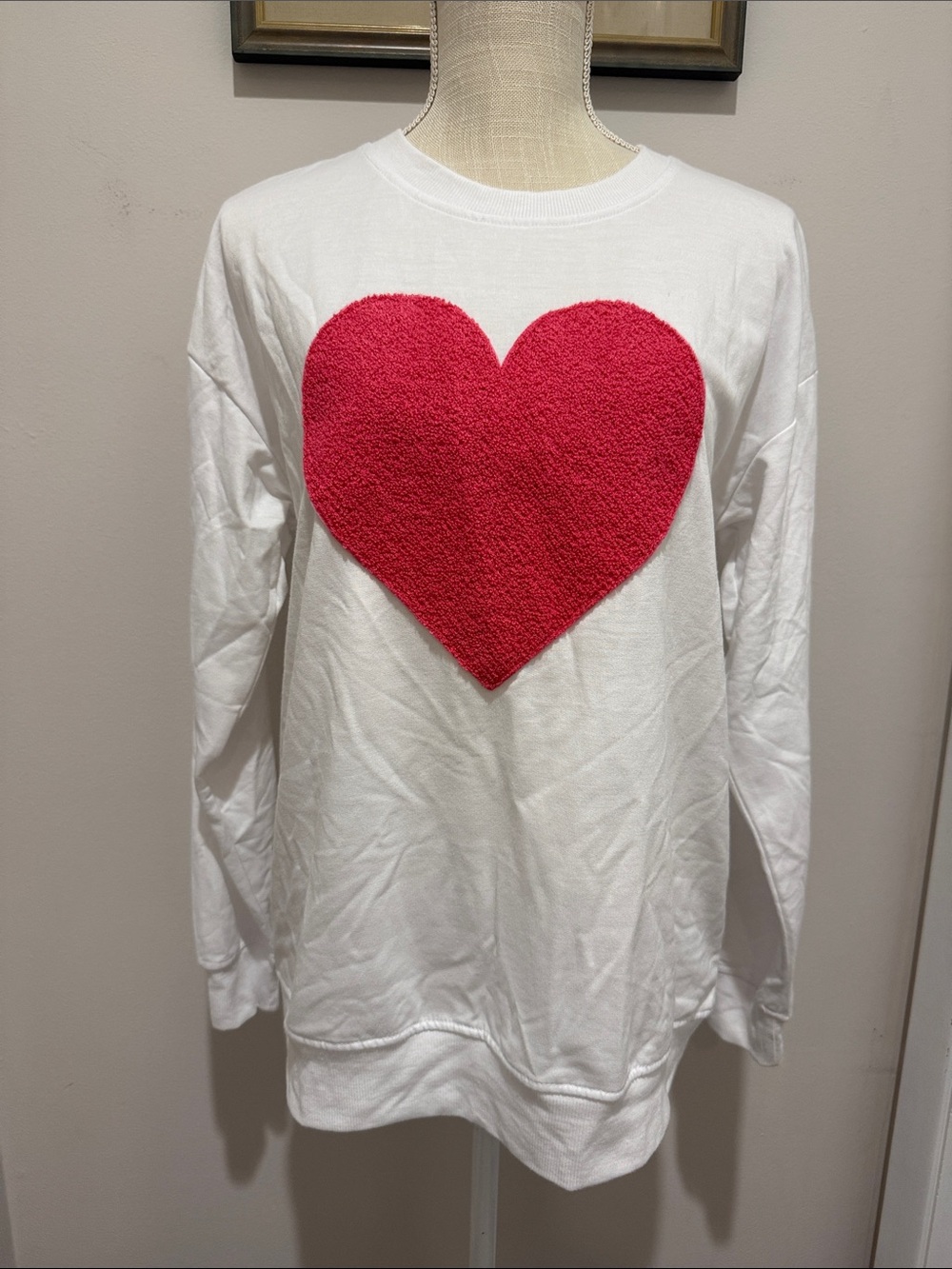 NWT Workshop Republic Pullover Sweatshirt w/ Heart Design